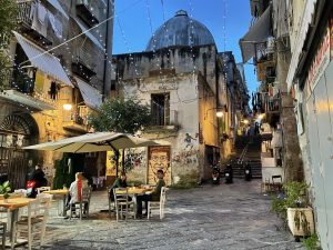 Read more about the article 28 Fabulous Things to Do in Naples Italy