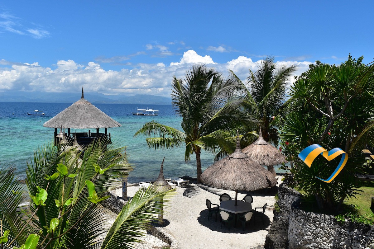Read more about the article 10 Best HOTELS and BEACH RESORTS in MOALBOAL, Cebu